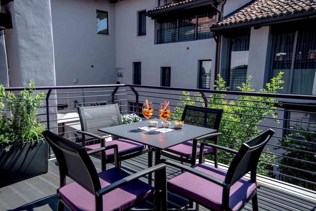 Uve Rooms&Wine Bar La Morra Exterior foto
